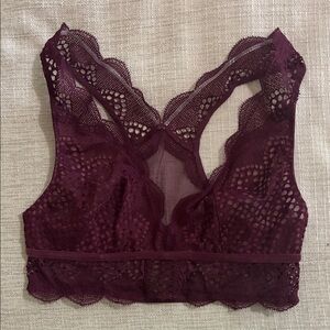 Elegant Lace Bralette in Burgundy